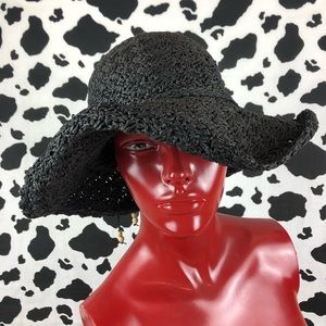 Vintage 90’s Black Straw Sun Hat
